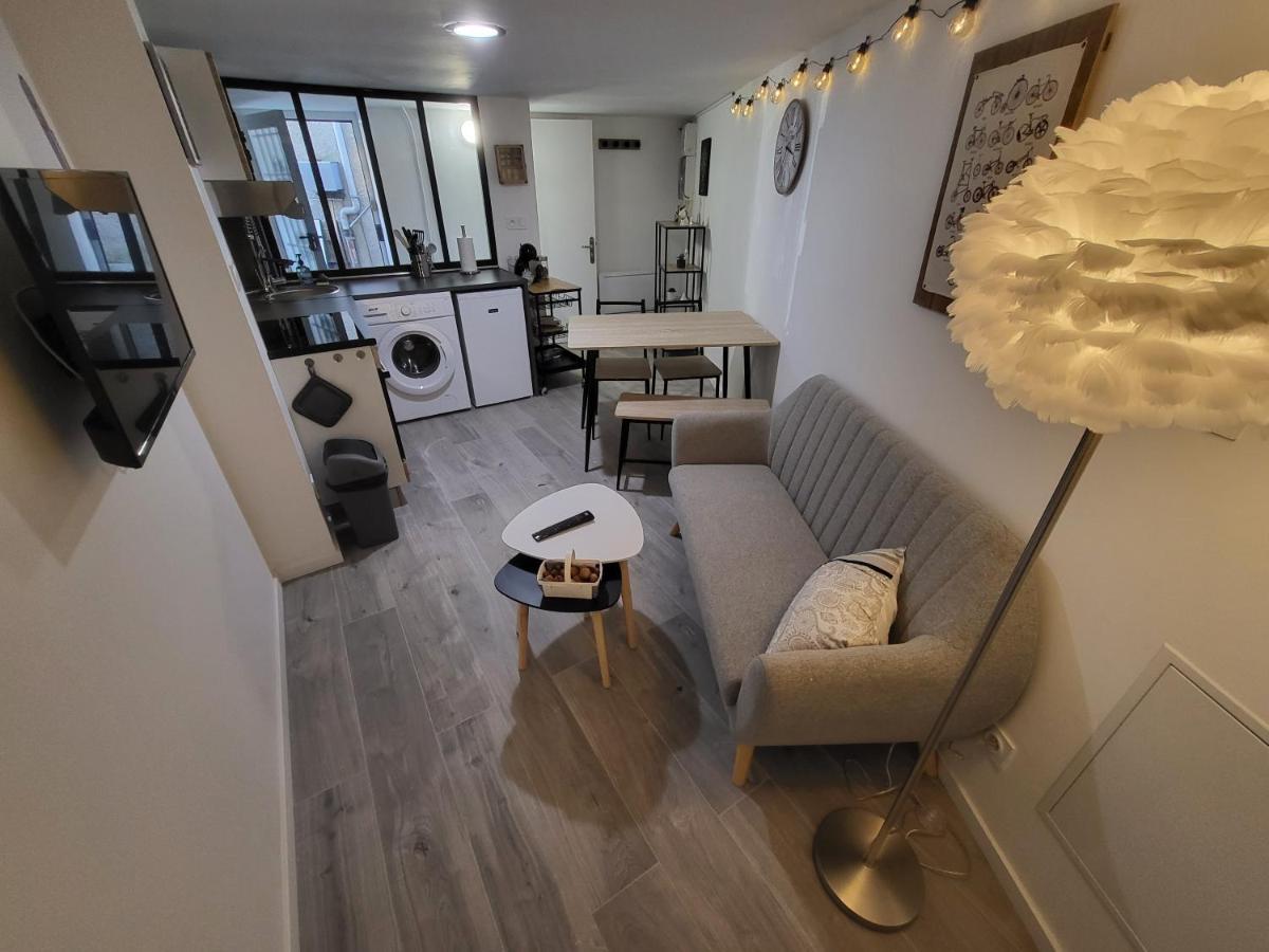 לה סוטריין Superbe Appartement T2 Centre Historique מראה חיצוני תמונה